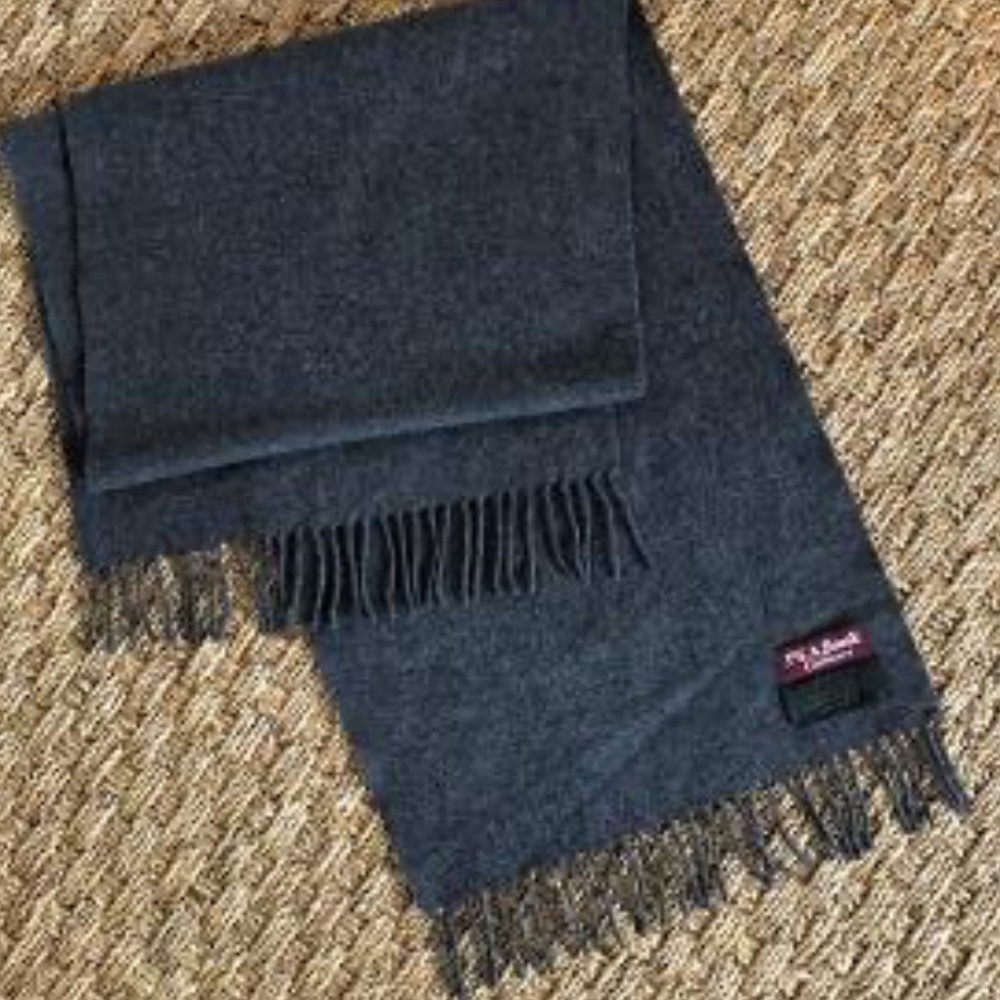 Jos. A. Bank Cashmere Scarf Grey